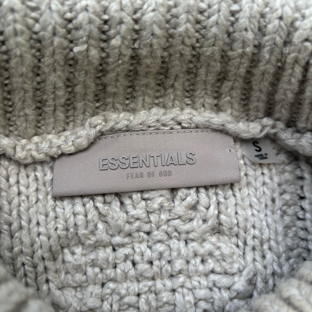 Essentials Cream Cable Knit Sweater - Picture 5 of 6